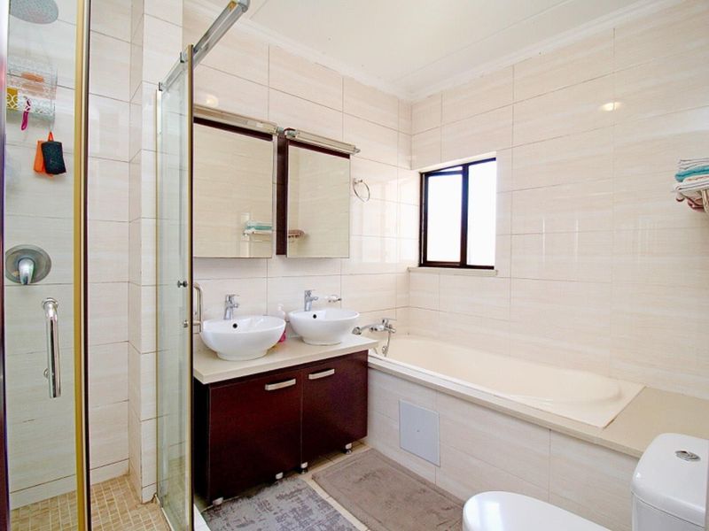 3 bedrooms Apartment in Summerset - Photo 9
