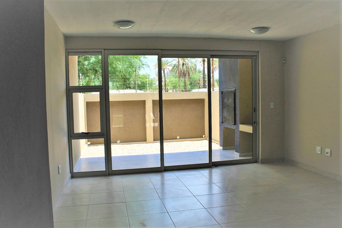 Eureka Court Spacious Apartment - Photo 5