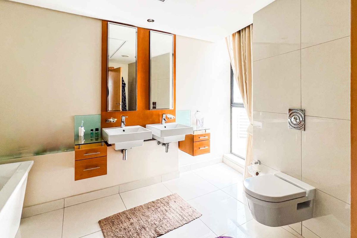 2 BEDROOM I 2.5 BATHROOM APARTMENT - Photo 5