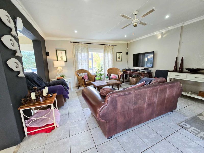 Perfect countryside escape near Stilbaai. - Photo 8