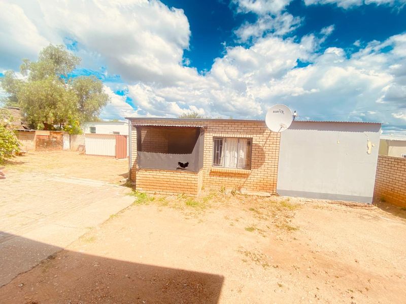 INVESTMENT OPPORTUNITY NEAR WINDHOEK CENTRAL HOSPITAL AND CBD - Photo 3