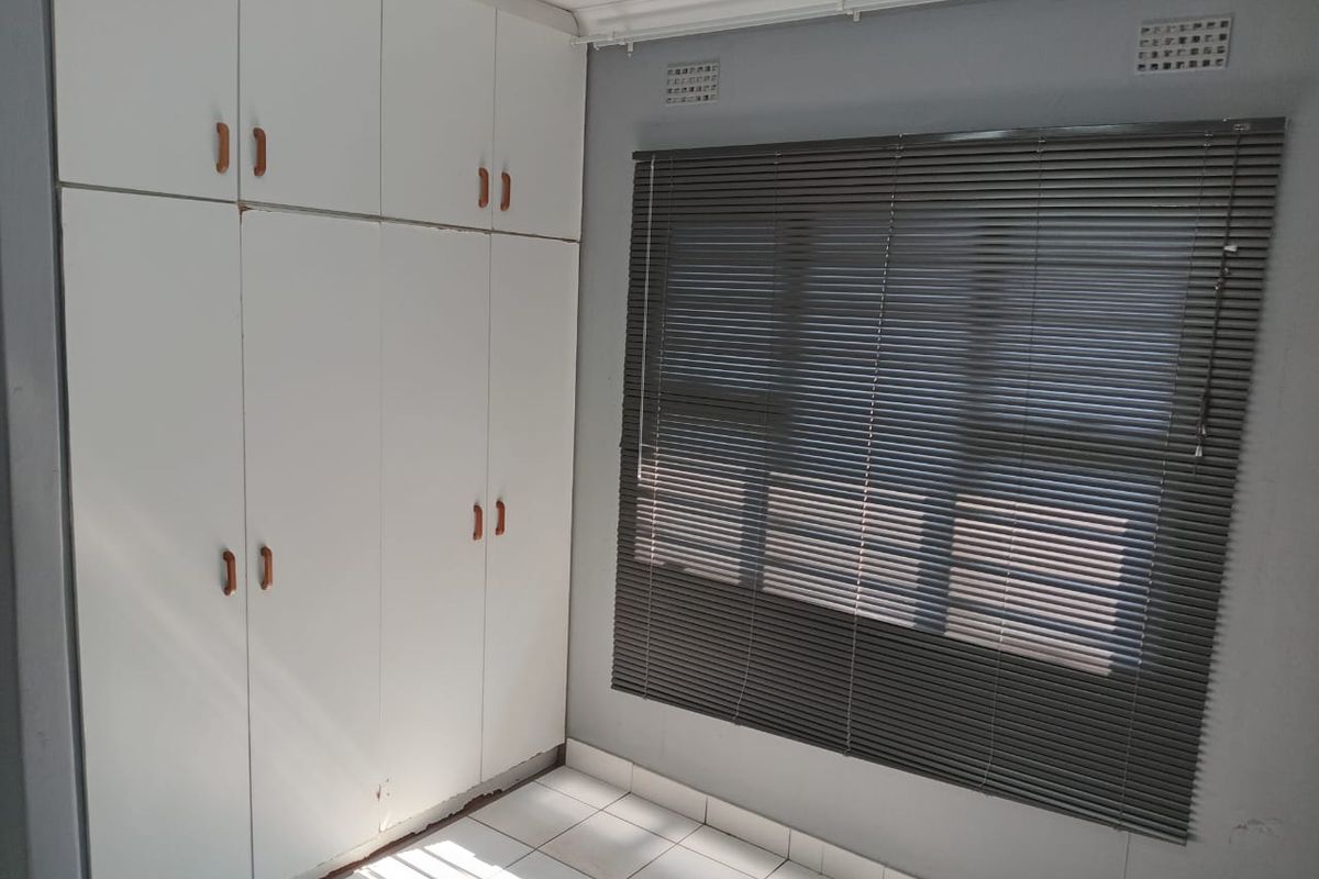 Modern & Move-In Ready 2-Bedroom Granny Flat – Pet Friendly! - Photo 4