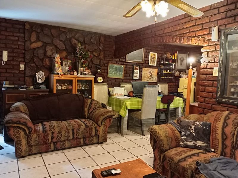 Price Right ready for offers - Photo 4