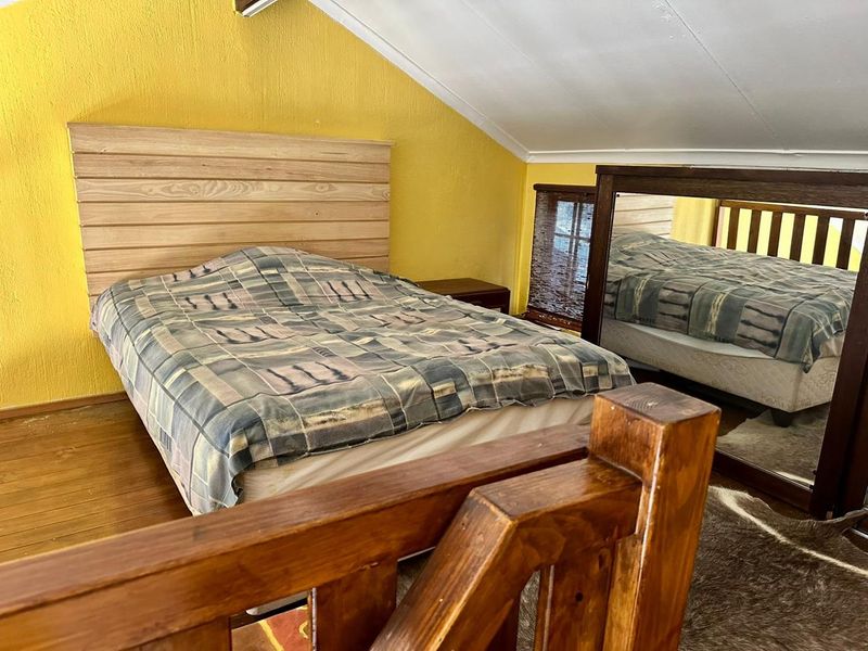 charming double-story unit. - Photo 7