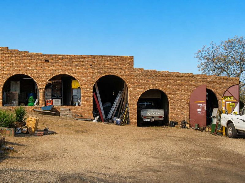 140 ha Farm with Mining Potential – 28 km from Witbank - Photo 5