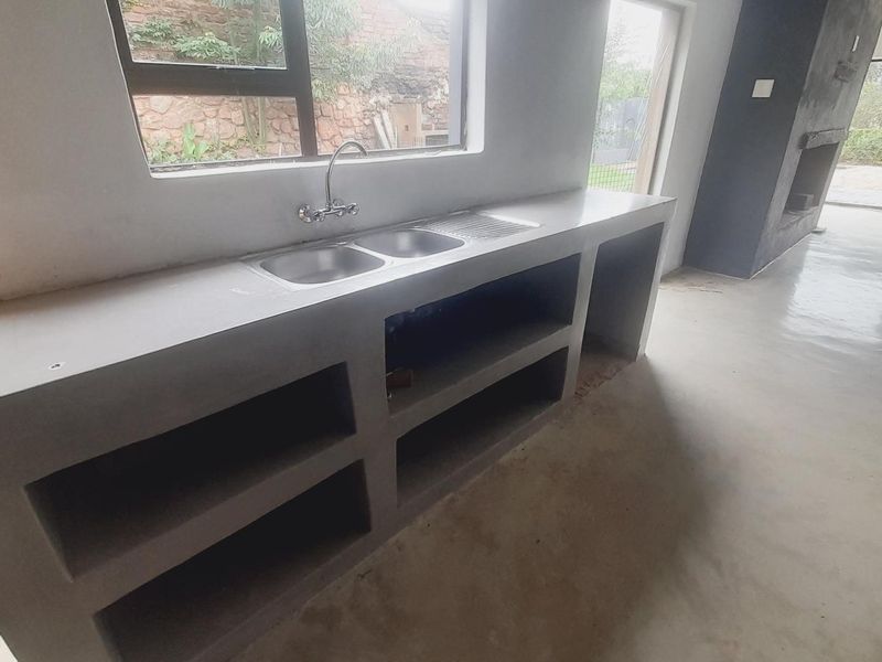 Charming Fixer-Upper with Endless Potential in Kosmos Village - Photo 4