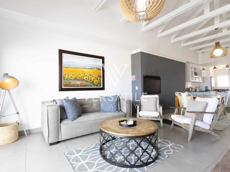 Fully Furnished Penthouse with Permanent Sea Views | To Let - Photo 7