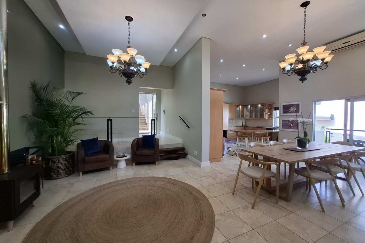 Modern Family Home in a Garden Oasis - Photo 2