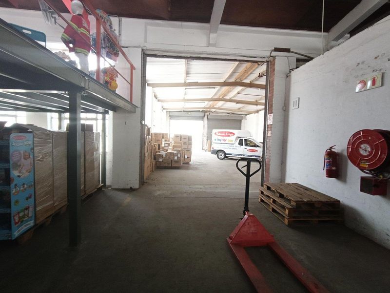 1485m2 Warehouse & Link Access - Photo 10