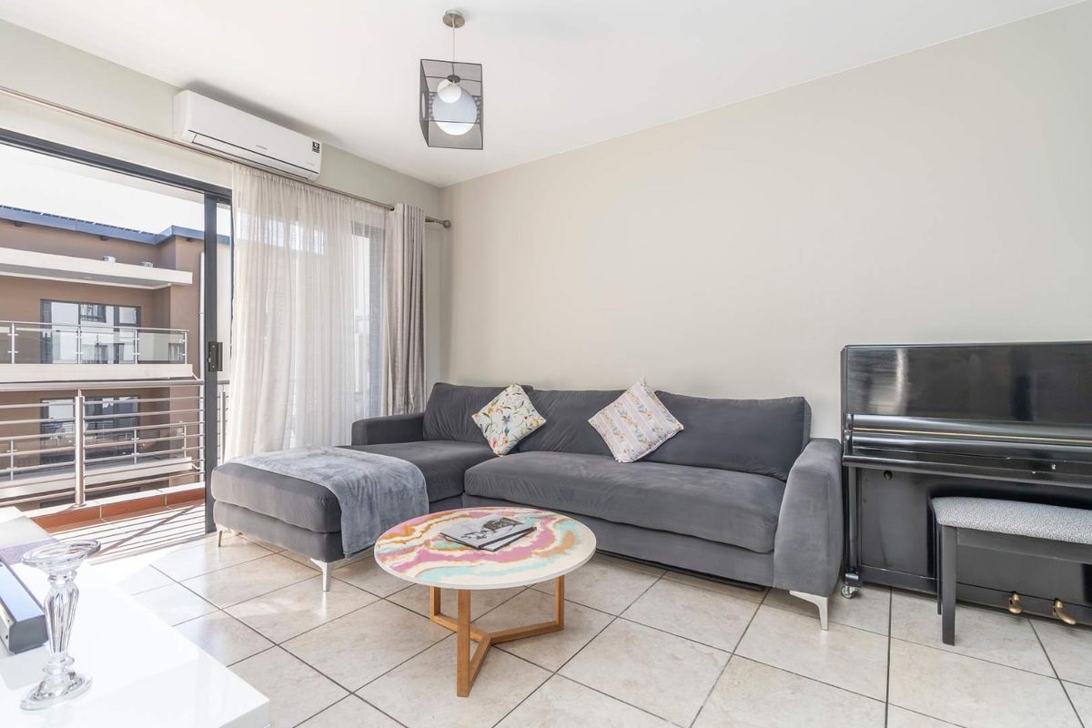 Lovely, well-maintained 2 Bed Apartment in Edenburg, Rivonia - Photo 2