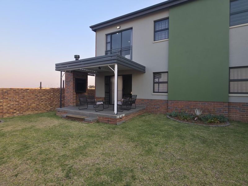 4 Bedroom House at Lion Pride Lifestyle Estate - Photo 2