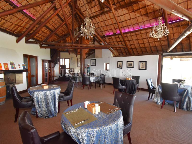 Successfully Operating Hotel With Spectacular Lagoon Views - Photo 6