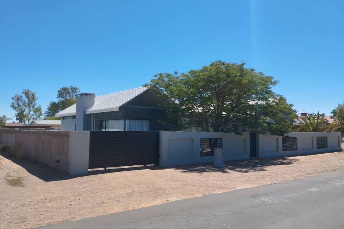 MODERN, BEAUTIFUL AND WELL-MAINTAINED HOUSE FOR SALE IN MARIENTAL - Photo 4