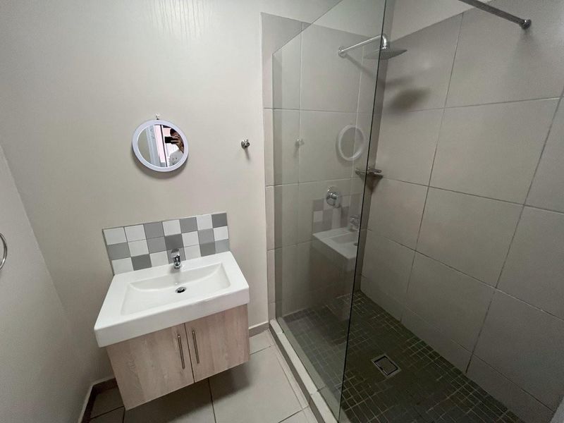 1 Bedroom Apartment to Rent in Hatfield - Photo 8