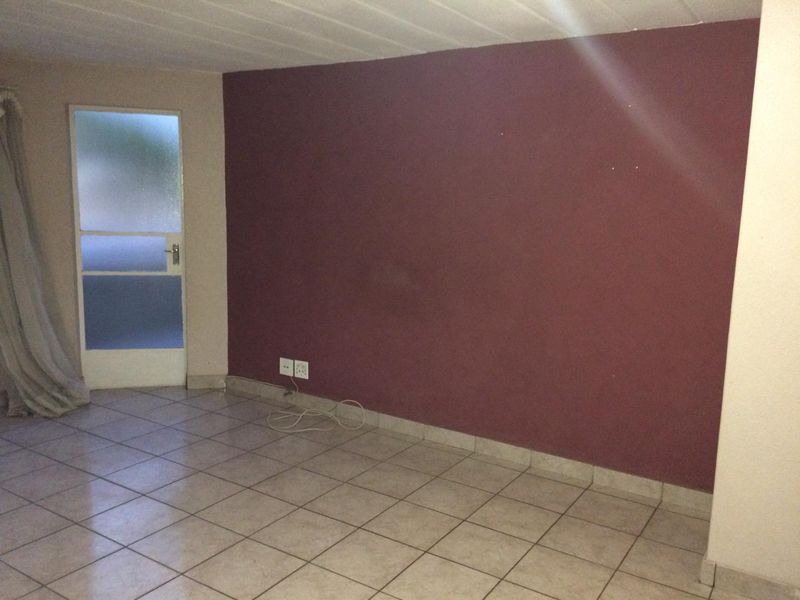 TWO BEDROOM APARTMENT IN MIDRAND : AVAILABLE 1 SEPTEMBER 2026 - Photo 5