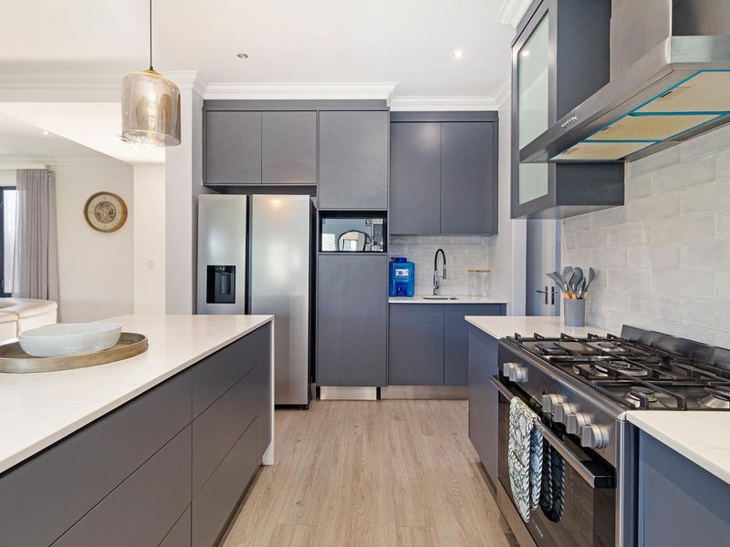 Spacious Family Living in Prestigious Sagewood Security Estate - Photo 8