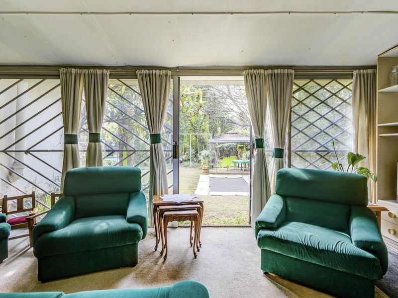 THREE HOMES ON 3548m2 - FAMILY HOMESTEAD OR INVESTMENT FOR RENTAL INCOME! - Photo 6