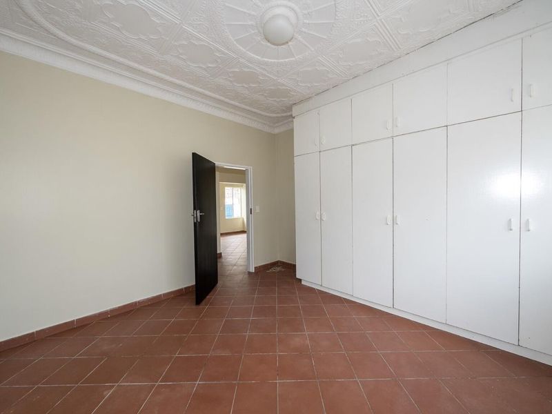 Beautifully Renovated Family Home To Rent in the Heart of Alberton North - Photo 7