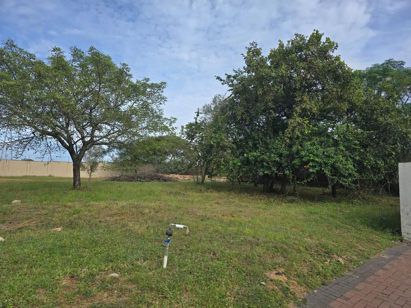 An Expeptional Stand in one of the Security Estate in Mbombela - Photo 8