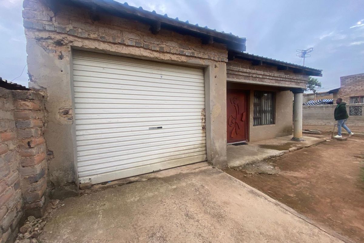 Two bedroom house for sale - Photo 5