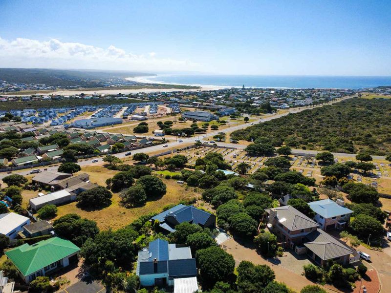 Vacant stand for sale in Berrisford Place. - Photo 9