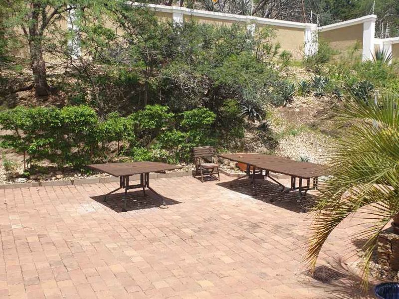 MID CENTURY STYLE OFFICES FOR SALE - Photo 4