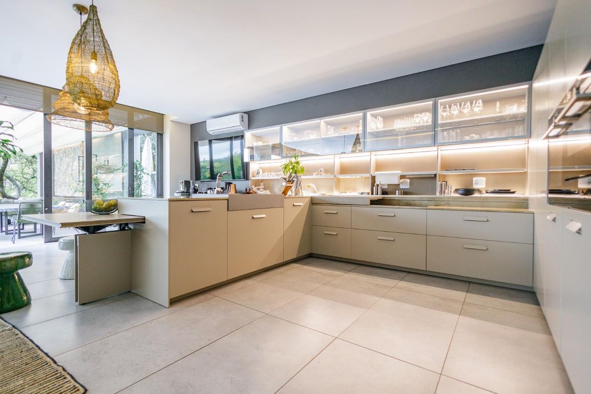 A Masterpiece of Luxury Living in Dainfern Golf Estate - Photo 5