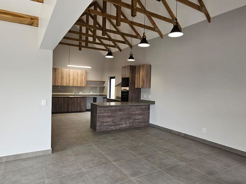 Retirement Home for 55 years and over - Photo 3