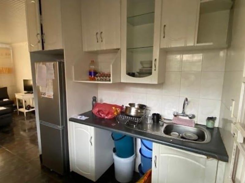 2 Bedroom Townhouse for Sale in Meredale Johannesburg South - Photo 5