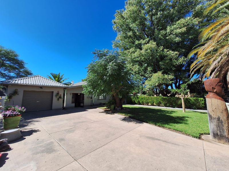 FOR SALE | OKAHANDJA - Photo 3