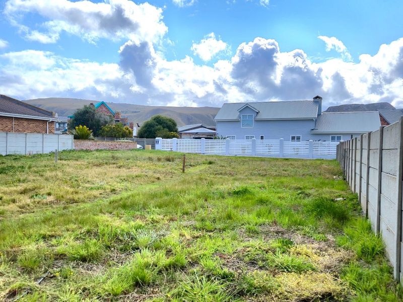 Franskraal Bliss: 700sqm Vacant Land near Main Beach - Photo 3