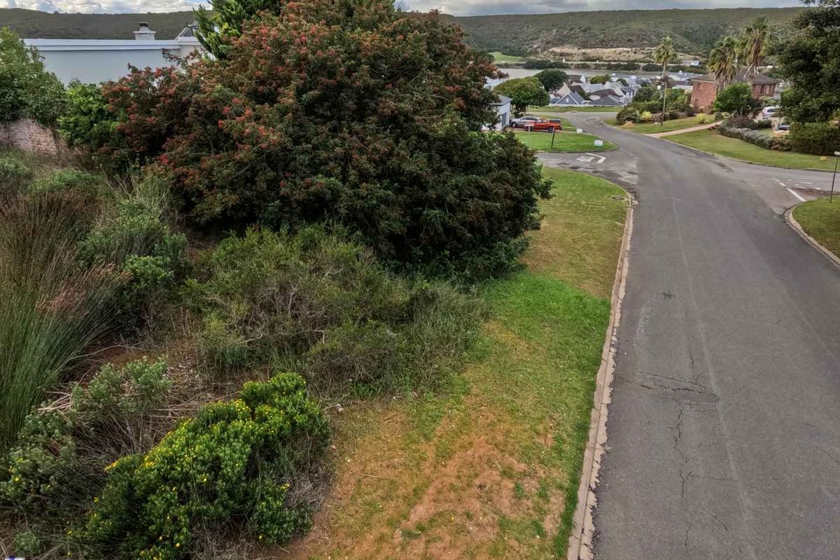 Exclusive Stand for Sale – Embrace Coastal Living - Photo 4