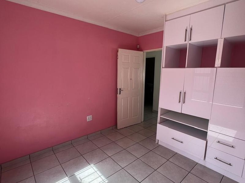 Okahandja Extension 6 - Photo 9