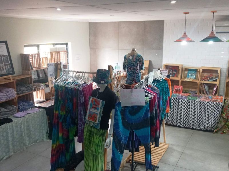 Retail Opportunity To Let – 52m2 Shop at Iconic Heidi's Centre, Bothas Hill - Photo 6