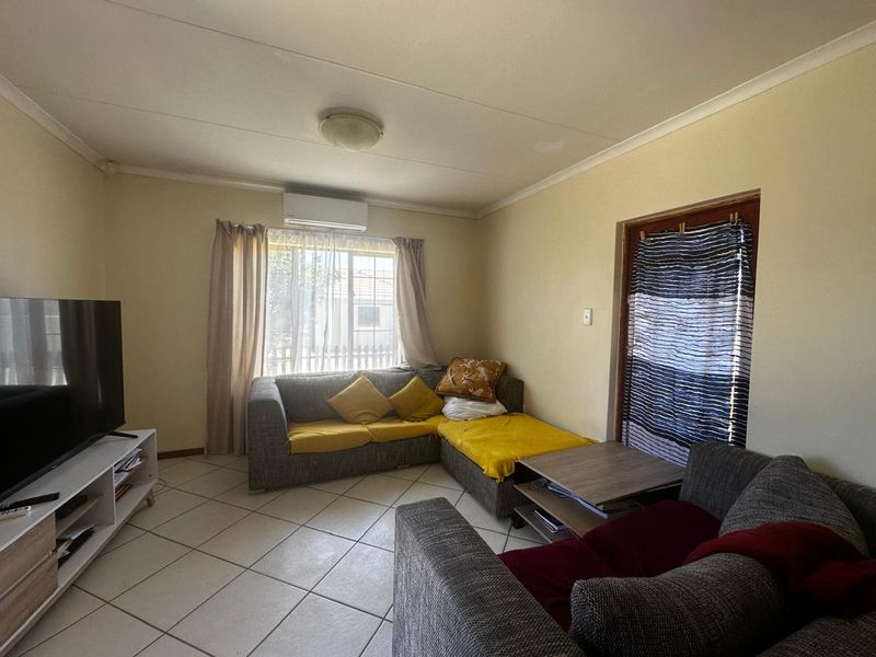 Your Perfect Family Retreat - Photo 4