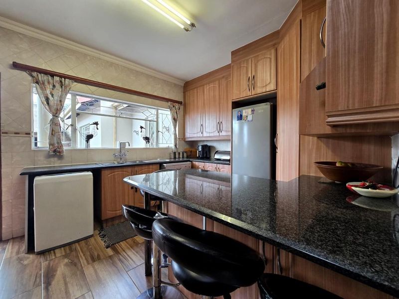 House For Sale in South Crest, Alberton - Photo 4