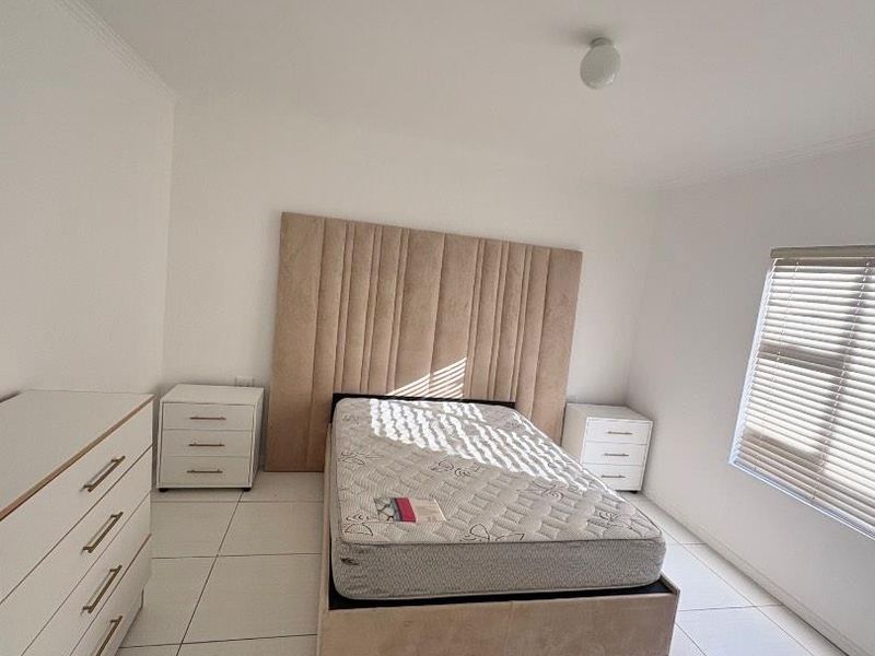 2 Bedrooms House To Rent in Dolphin Beach - Photo 7