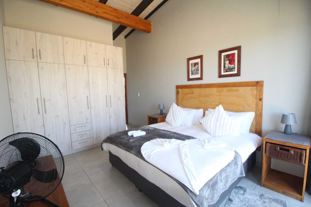 Granny flat bedroom 1