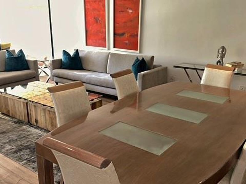 BEAUTIFUL 3 BED FULLY FURNISHED APARTMENT BENMORE - Photo 2