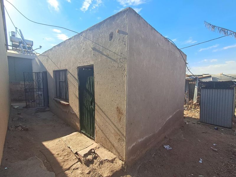 2 Bedroom House In Ivory park Ext  7 - Photo 3