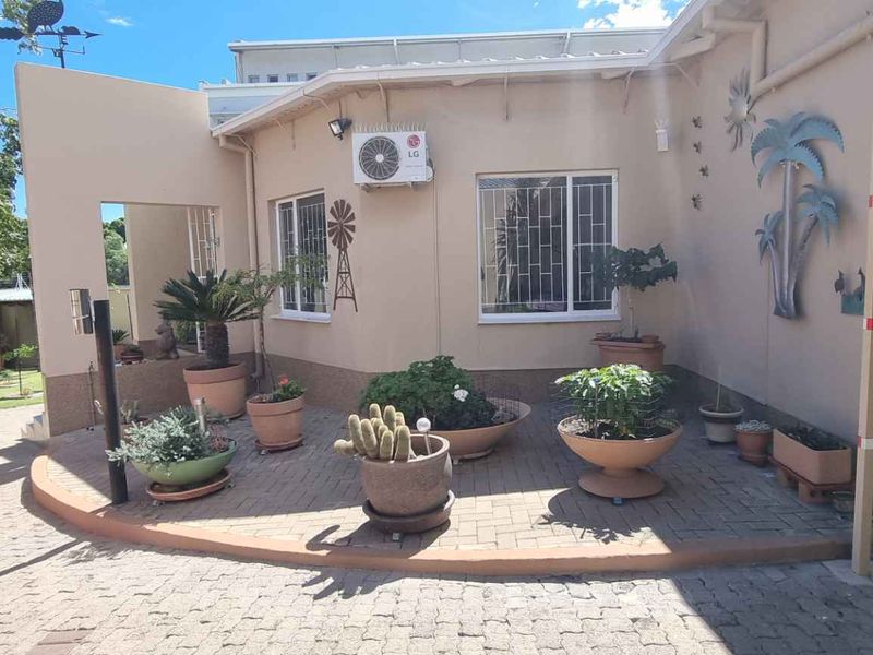 Olympia house for sale , next to MTC - Photo 2