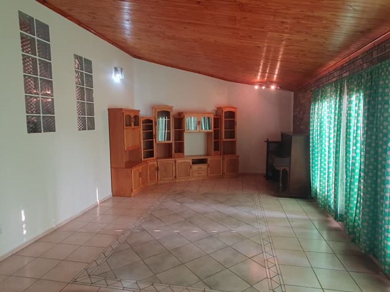 Your Ultimate Family Entertainer Awaits! - Photo 7