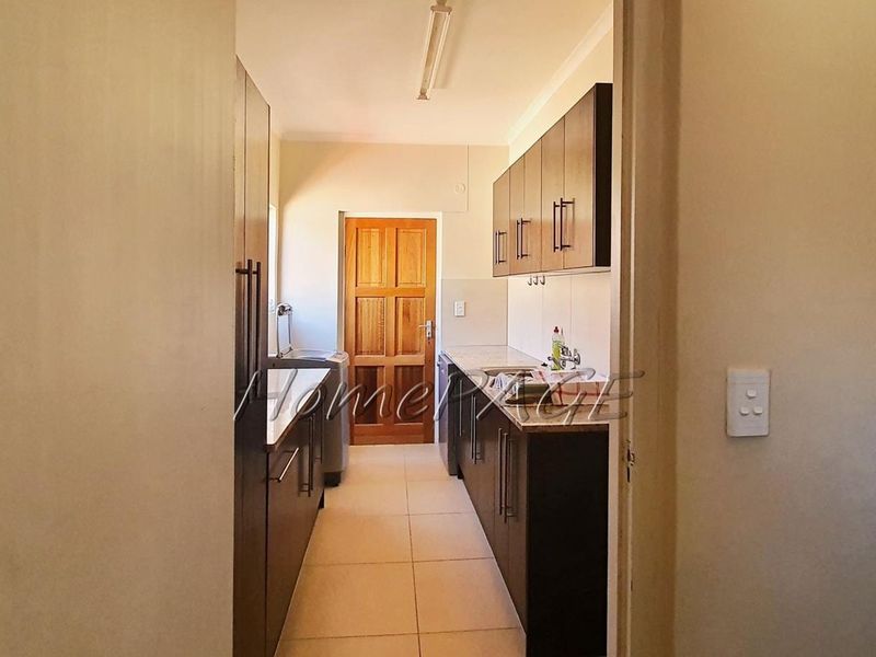 Ext 11, Henties Bay:  Entertainer's Dream Home is for Sale - Photo 9