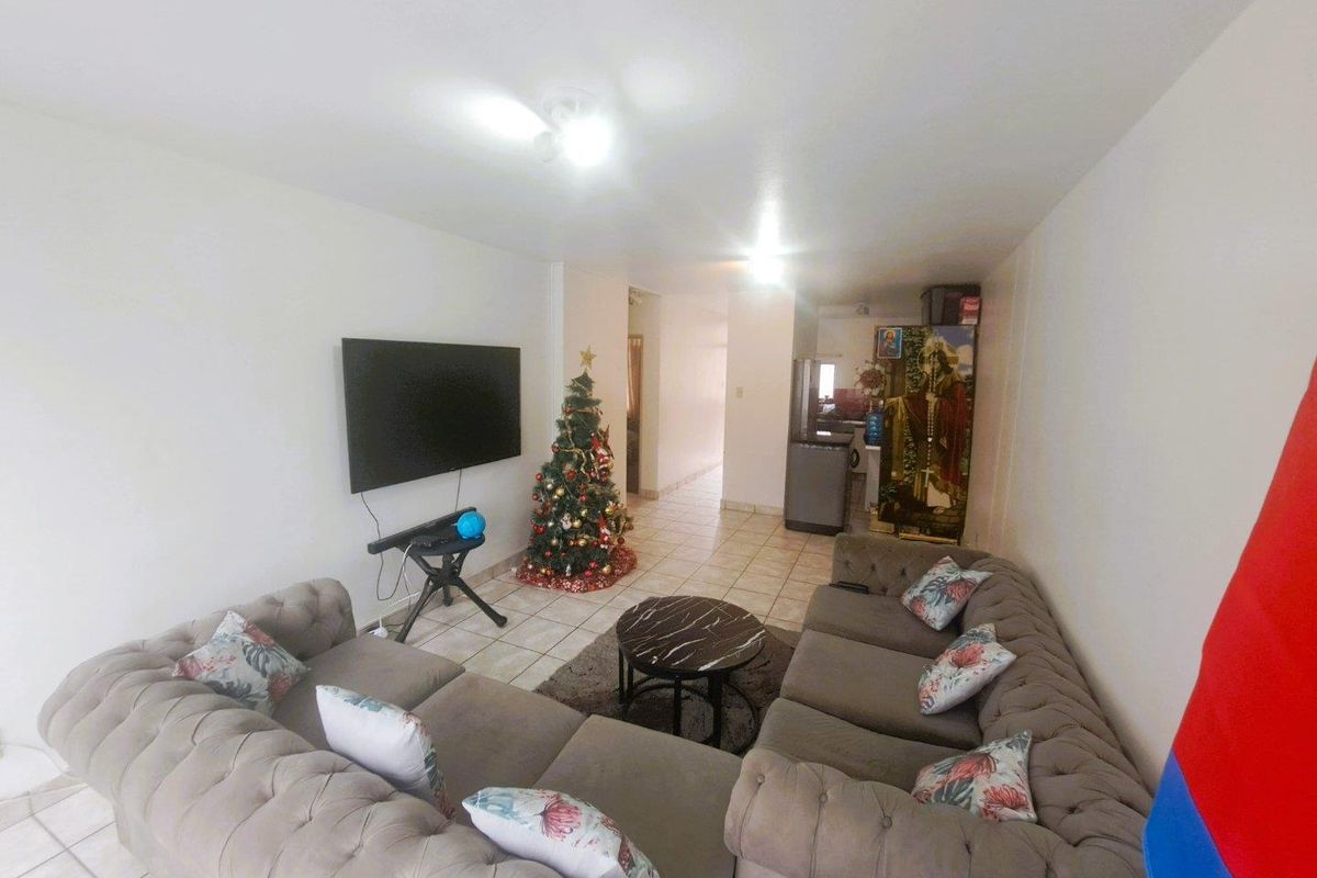 Modern & Spacious 2 Bedroom Apartment for Sale in Kilner Park! - Photo 5