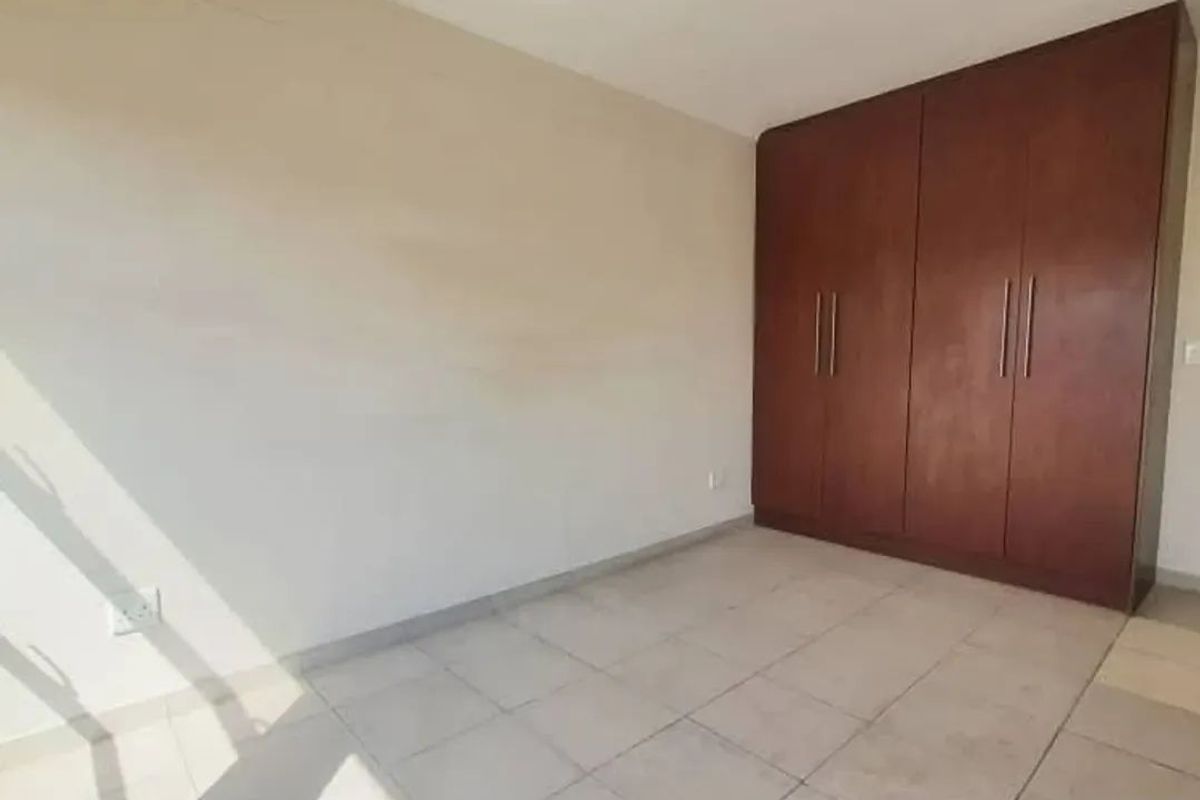 2 BEDROOM APARTMENT FOR SALE 📍 DANTE SQUARE, TAMARISKIA, SWAKOPMUND - Photo 3