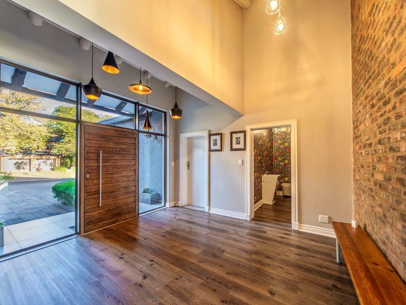 Luxury Meets Lifestyle in Woodhill Golf Estate - Photo 2