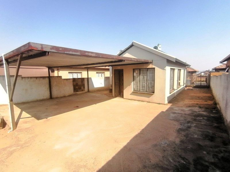 3-Bedroom Family Home for Sale - Photo 1