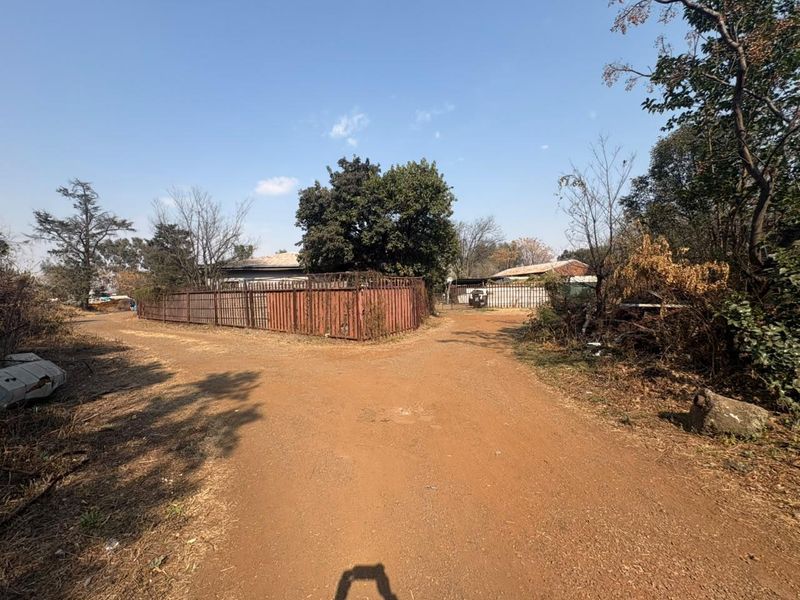 Prime 8.4ha Commercial Stand with Warehouses, Weighbridge & R59 Frontage - Photo 10