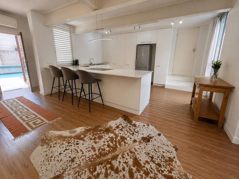 Hendra - Modern Family Townhouse with Private Pool in Central Umhlanga - Photo 2