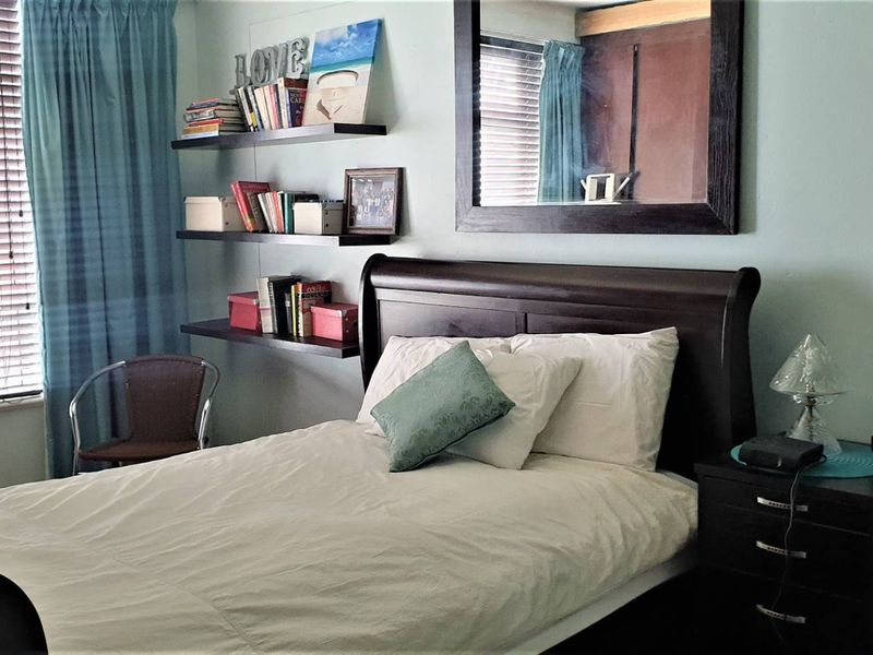 2 bedroom Airbnb 1 bathroom apartment - Photo 6